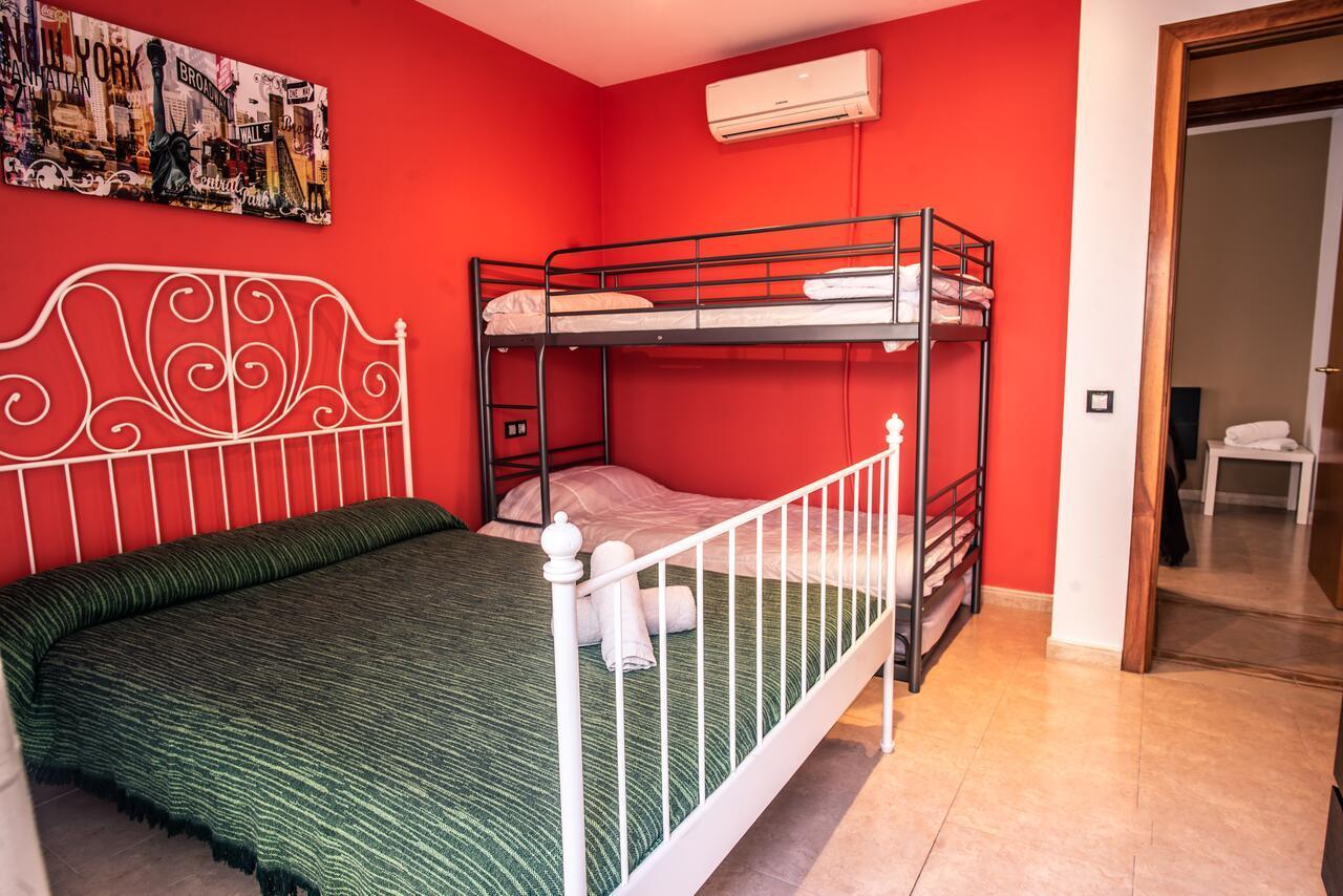 Apartaments Yaco โยเรตเดมาร์ ภายนอก รูปภาพ