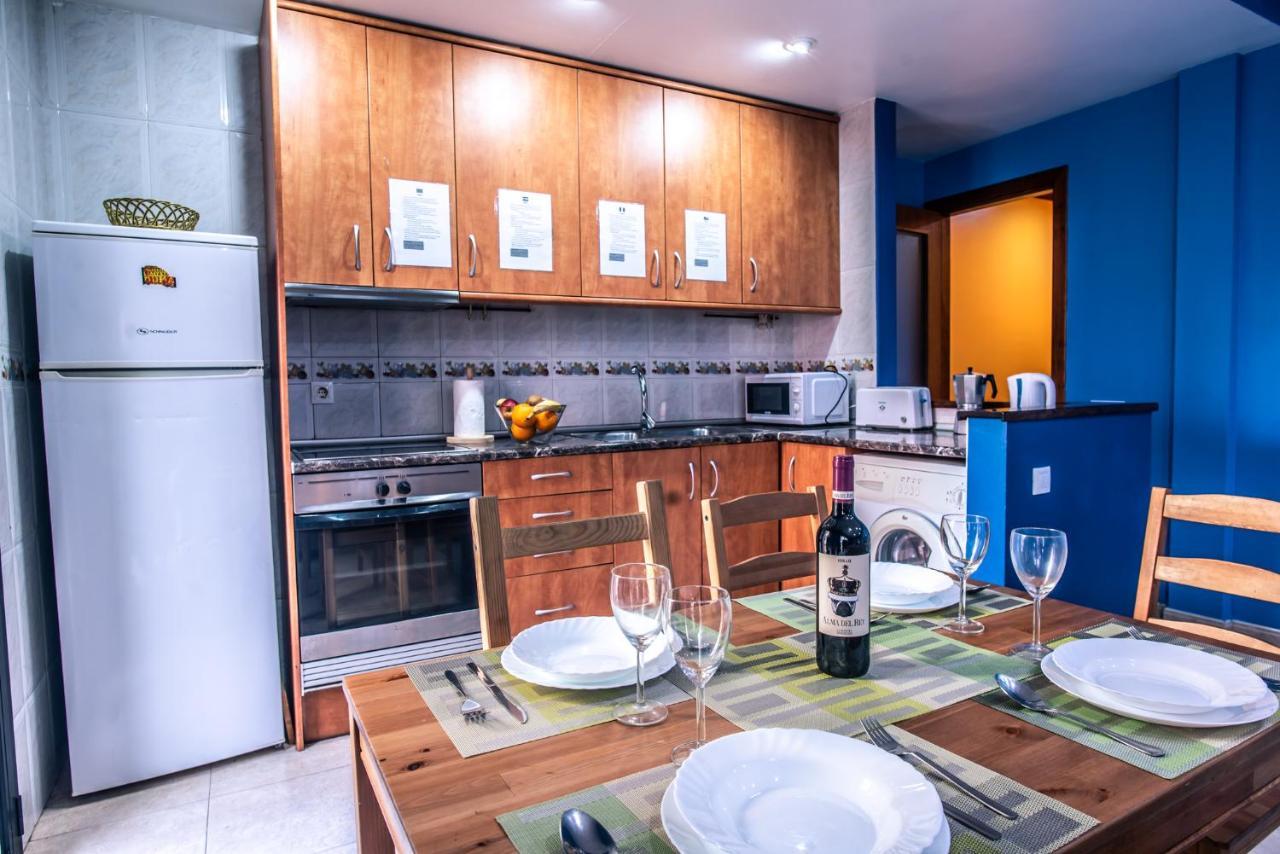 Apartaments Yaco โยเรตเดมาร์ ภายนอก รูปภาพ