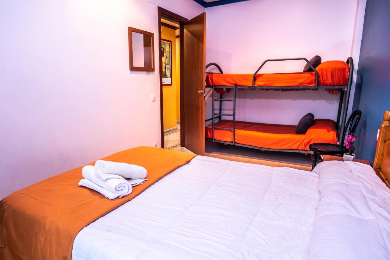Apartaments Yaco โยเรตเดมาร์ ภายนอก รูปภาพ