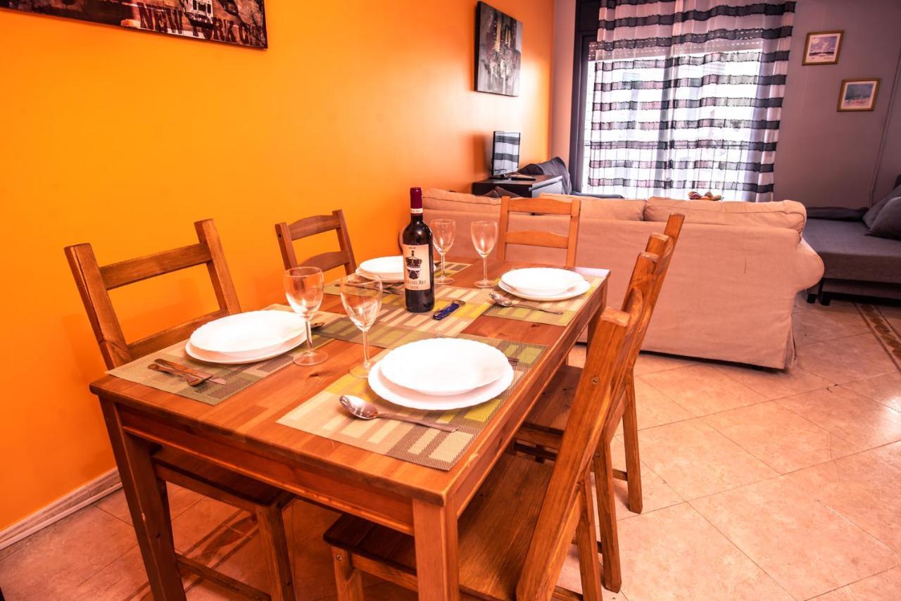 Apartaments Yaco โยเรตเดมาร์ ภายนอก รูปภาพ